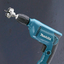 Carregar imagem no visualizador da galeria, Furadeira 3/8 Makita 6413 Industrial 127V

