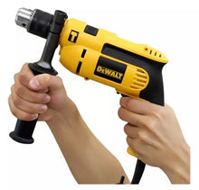 Carregar imagem no visualizador da galeria, Furadeira Impacto 1/2 127v 710w Dewalt
